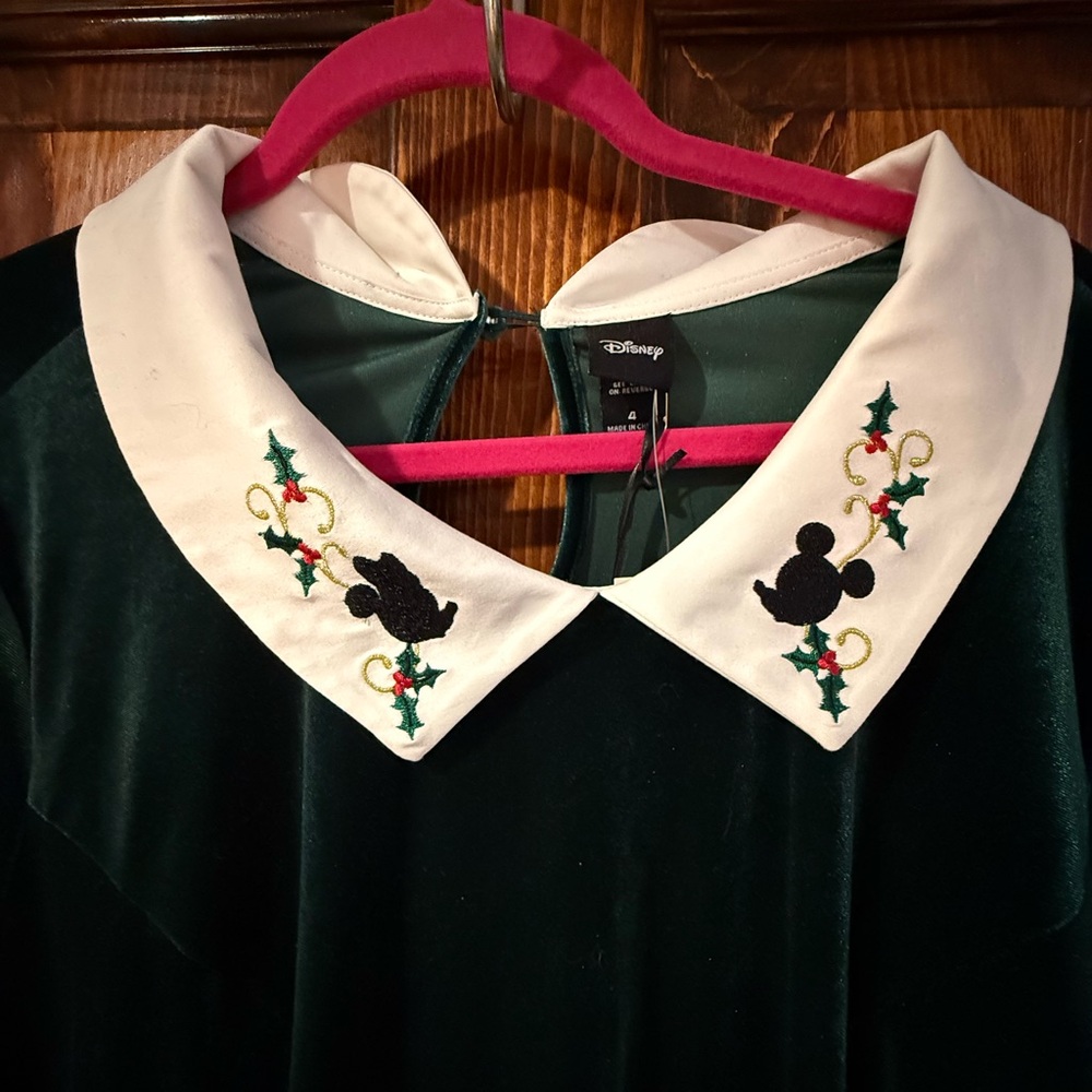 Disney holiday festive Green Velvet women’s Dress with Embroidered Collar - Picture 3 of 6